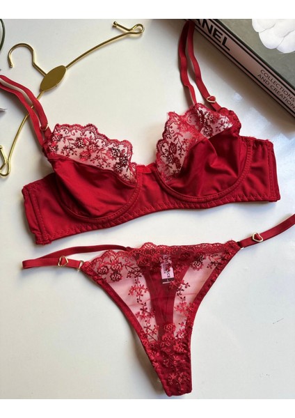 Kadın Kırmızı Dantel Saten Iç Çamaşır Takımı fiyatları