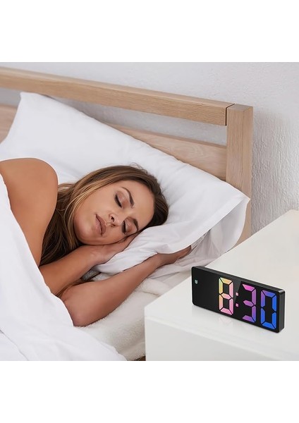 Zaman Göstergeli Elektronik LED Masaüstü Saat