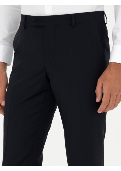 Erkek Lacivert Slim Fit Yün Karışımlı Kumaş Pantolon 50277428-VR033