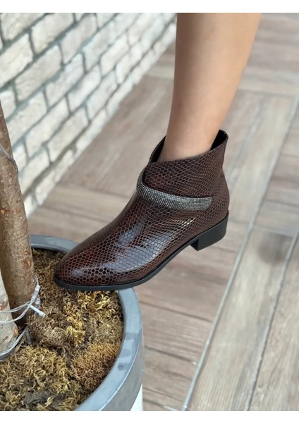 Lusso Kroko Taş Tokalı Büyük Numara Kadın Ayakkabı Şık ve Zarif Topuklu Model fırsatları