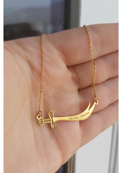 925 Ayar Gümüş 24 Ayar Altın Kaplama Isimli Zülfikar Kolye