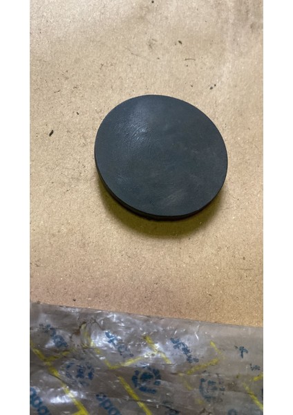 Tofaş Doğan Kartal Şahin Murat 131 Bagaj Iç Lastik Tapası Stepne Tapası 2 Adet