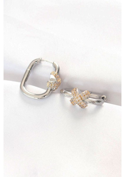 Pirinç Çift Renk Taşlı x Tasarımlı Dikdörtgen Küpe