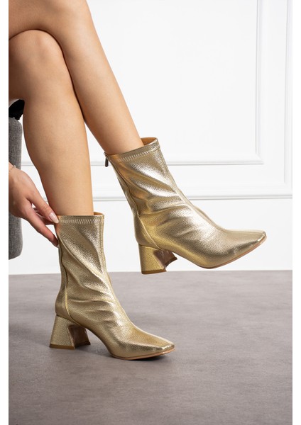 Alvaro Altın Renkli Baskı Desenli Streç Kadın Kalın Topuklu Bot fiyatları