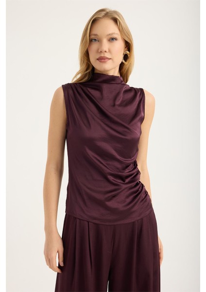 Kolsuz Sol Yanı Drapeli Bluz