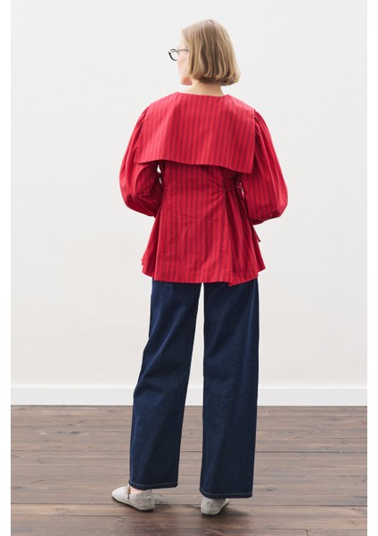 Geniş Yakalı Kuşaklı Gömlek Kırmızı Çizgili indirimleri