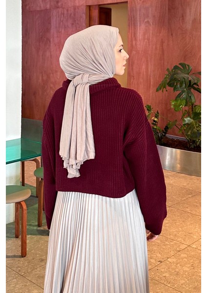 Yaka Fermuarlı Crop Triko Kazak Bordo fırsatları