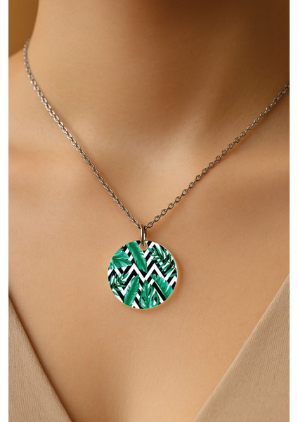 Şeffaf Sert Akrilik Kolye Ucu ve Üzeri Zincirli Desenli Kolye Kore Bahçesi