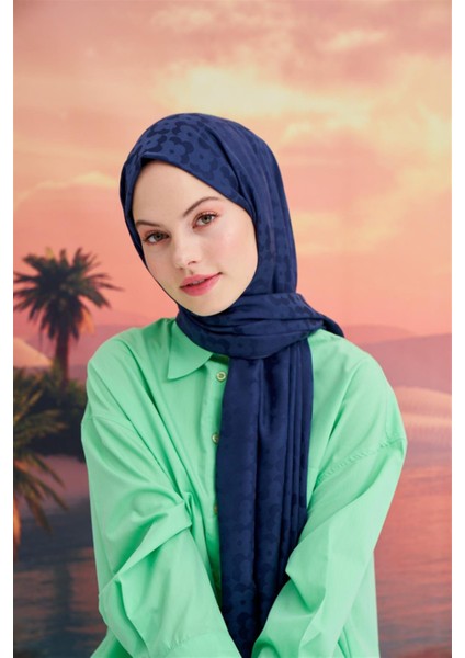 Çiçek Desen Jakar Italyan Ipekli Şal Lacivert