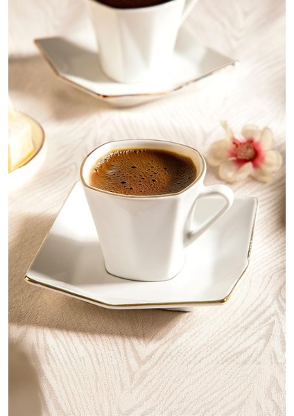 Beyaz Altin Yaldizli Kahve Fincan Takimi