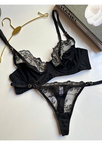Kadın Siyah Dantel Saten Iç Çamaşır Takımı