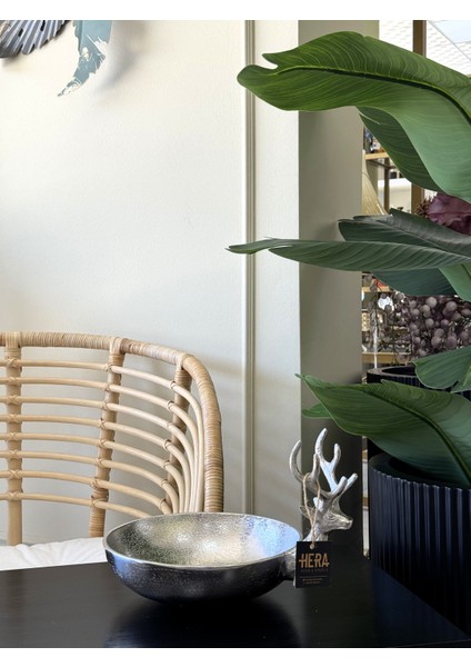 Döküm Geyik Detaylı Dekoratif Tabak