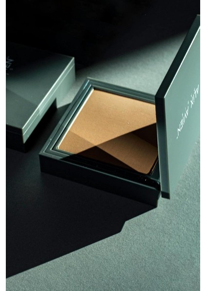 Kompakt Pudra - 12 Saate Kadar Kalıcılık - Soğuk Cilt Alt Tonu - Compact Powder 12 Cinnamon