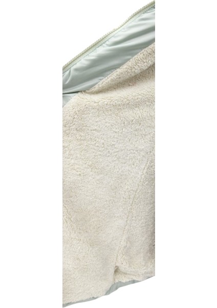 Kız Çocuk Mint Yeşili Kapüşonlu V Desenli Peluş Astarlı Fermuar Cepli Kapitone Midi Boy Şişme Mont modelleri