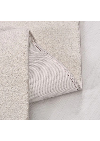 Arcones Modern Beyaz Polyester Kaydırmaz Tabanlı Makine Halısı modelleri