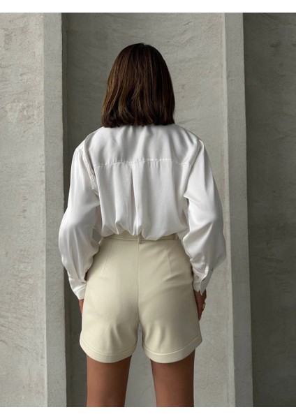 Kemerli Deri Şort Krem H241003 fırsatları