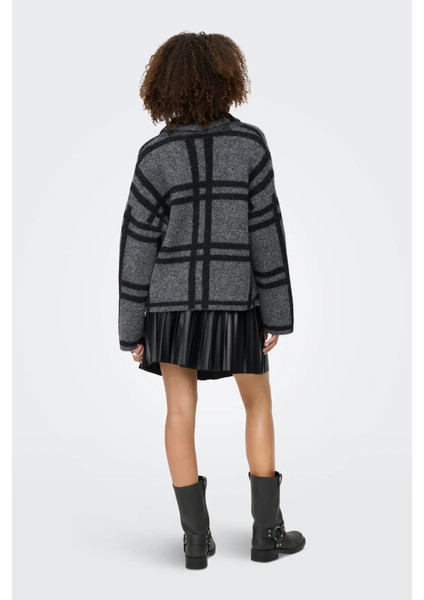 Kadın V-Neck Düğmeli V Yaka Yünlü Hırka 15354098 Koyu Gri indirimleri