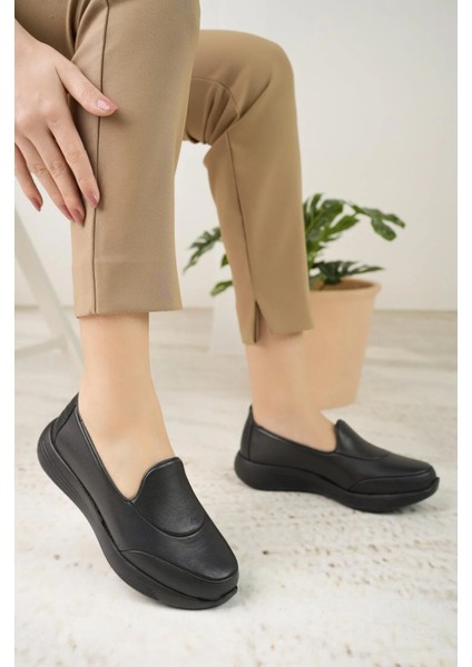 Hakiki Deri Hafif Taban Topuk Dikeni Karşı Etkili Tam Ortopedik Anne Ayakkabısı