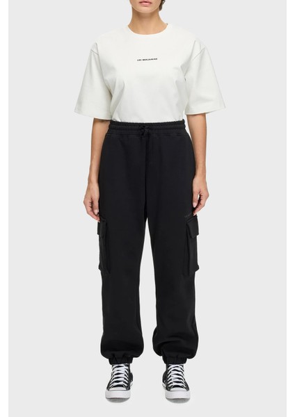 Pamuklu Regular Fit Ribanalı Paça Kargo Cepli Pantolon Bayan Pantolon LB25FWCLAFUSP fırsatları