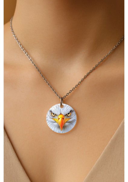 Şeffaf Sert Akrilik Kolye Ucu ve Üzeri Zincirli Desenli Kolye Kartalım