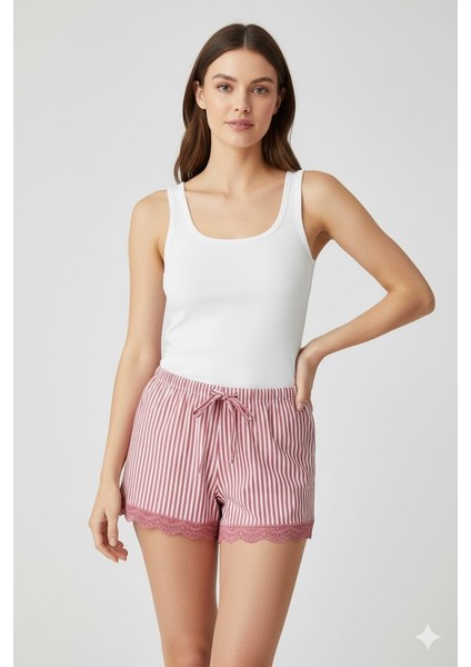 Çizgili Penye Kadın Ev Şortu Bacak Dantel Detaylı Ev Giyim Fuşya