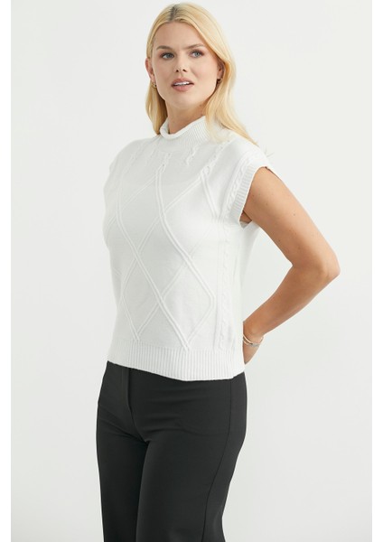 Dik Yaka Kolsuz Triko Süveter - Kemik modelleri