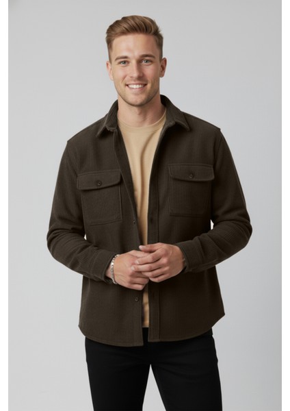 Kahve Cepli Likralı Kadife Kumaş Rahat Kesim Erkek Gömlek – Yumuşak Dokulu, Şık Tasarım Gömlek 2600759