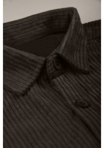 Kahve Cepli Likralı Kadife Kumaş Rahat Kesim Erkek Gömlek – Yumuşak Dokulu, Şık Tasarım Gömlek 2600759 fırsatları