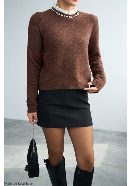 Kahve Yakası Taş Işleme Detaylı Triko Kazak modelleri