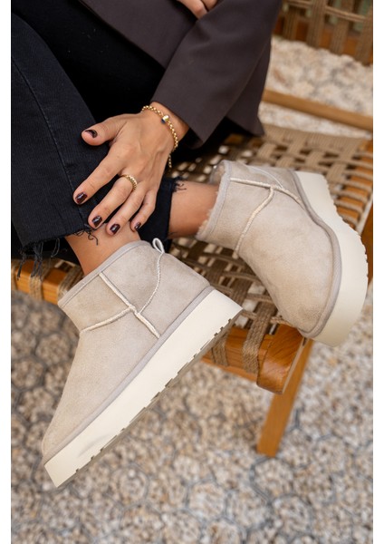 Caty Bej Süet Kalın Tabanlı Kürklü Bot fiyatları