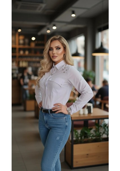 Kadın Bağcıklı Omuz Detaylı Gömlek – Lace-Up Bluz | Beyaz, Kuşgözü Aksesuarlı Casual Giyim