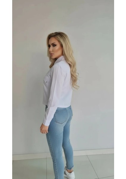 Kadın Bağcıklı Omuz Detaylı Gömlek – Lace-Up Bluz | Beyaz, Kuşgözü Aksesuarlı Casual Giyim