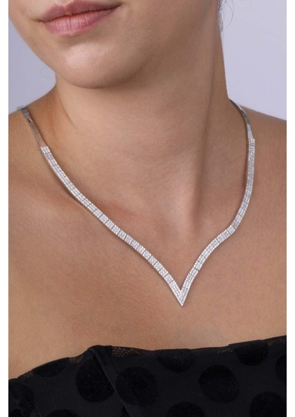 Pırlanta Model Su Yolu Süzme 925 Ayar Gümüş Kolye