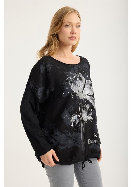 Yaldızlı Çiçek Desenli Yazılı Bluz modelleri