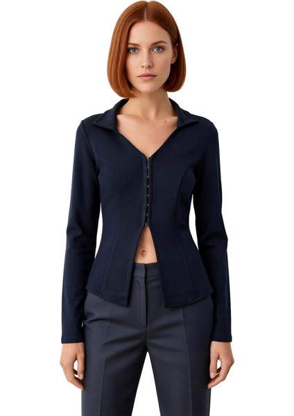 Kadın Polo Yaka Agraflı Esnek Örme Bluz Şık ve Rahat Bir Seçenek Kaliteli Şık Rahat Modern modelleri