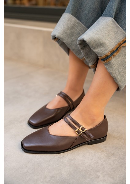 Jadon Acı Kahve Deri Çift Toka Detaylı Babet fiyatları