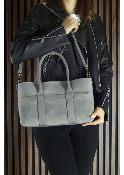 Gri Hakiki Dana Süet Fermuarlı Üç Bölmeli Iç Cepli Askılı Orta Boy Günlük Omuz Çantası fırsatları