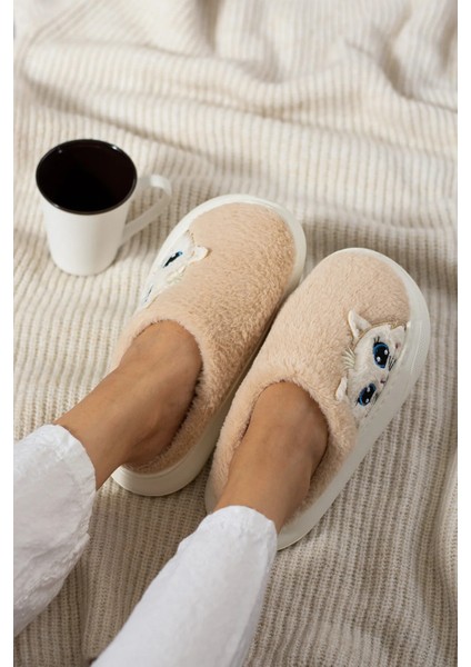 Kadın Peluş Panduf Kışlık Dikişli Yıkanabilir Sıcak Tutan Kürklü Hafif Kaymaz Rahat Taban