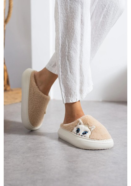 Kadın Peluş Panduf Kışlık Dikişli Yıkanabilir Sıcak Tutan Kürklü Hafif Kaymaz Rahat Taban modelleri