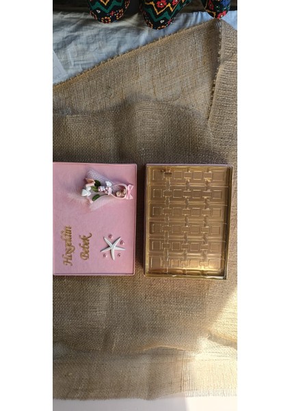 Hoşgeldin Bebek Çikolata Kutusu – Pembe | Yıldız ve Çocuk Figürlü, 24 Bölmeli fırsatları