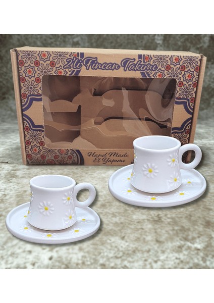 El Yapımı 2 Kişilik Lüks Kahve Fincanı Hediye Seti – Zarif Çiçek Desenli fiyatları