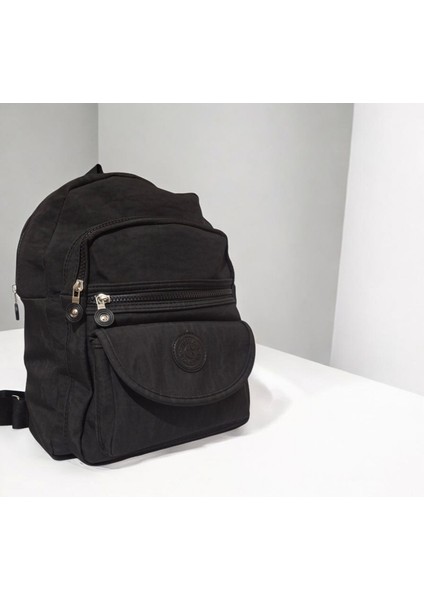Siyah Tarz Sırt Çantası