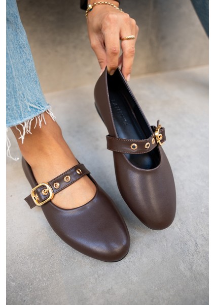 Victor Acı Kahve Deri Gold Tokalı Babet modelleri