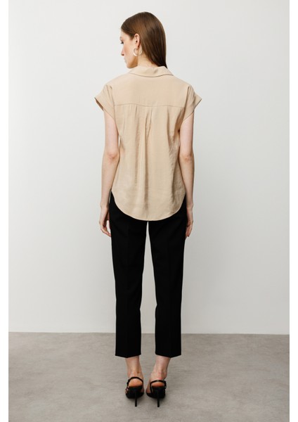 54405 Onteks Tek Cepli Kısa Kol Gömlek indirimleri