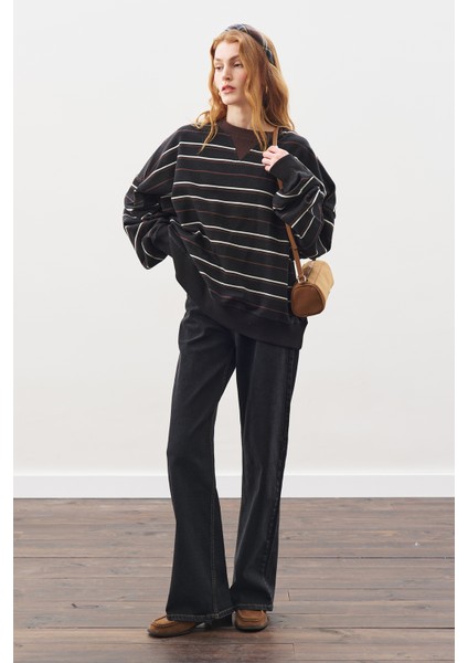 Oversıze Çizgili Sweatshırt Siyah