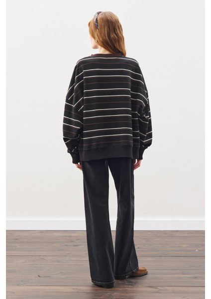 Oversıze Çizgili Sweatshırt Siyah