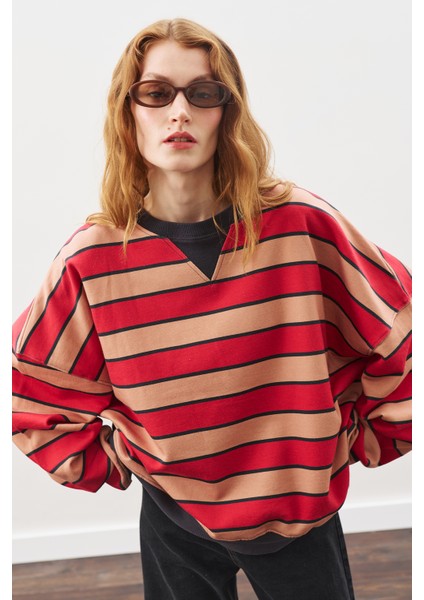 Oversıze Çizgili Sweatshırt Kırmızı