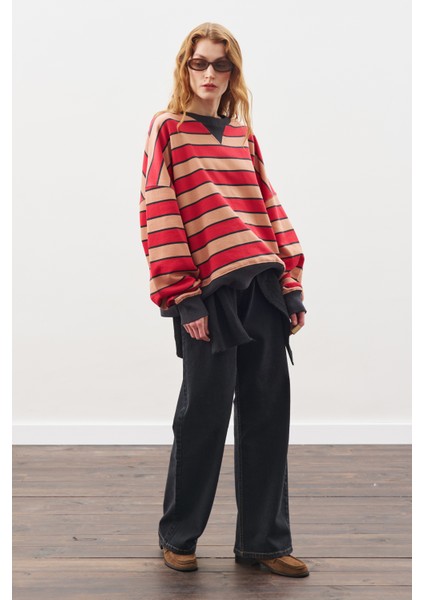 Oversıze Çizgili Sweatshırt Kırmızı fiyatları