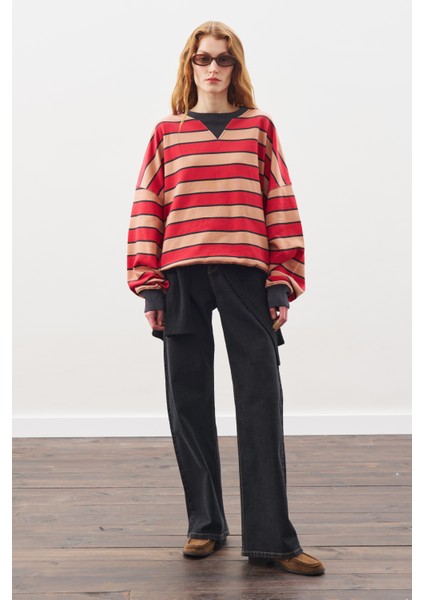 Oversıze Çizgili Sweatshırt Kırmızı fırsatları