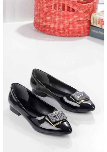 Klasik Şık Sivri Burun Kadın Babet fırsatları